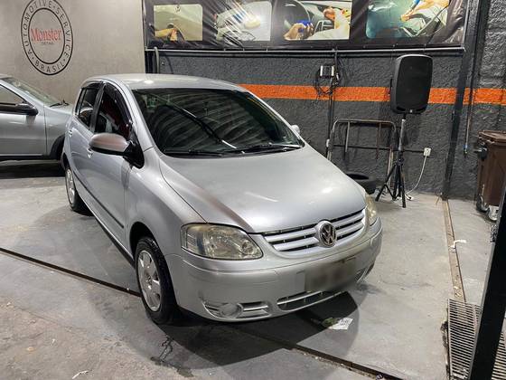 VOLKSWAGEN FOX 1.0 MI PLUS 8V FLEX 4P MANUAL VOLKSWAGEN FOX 1.0 MI PLUS 8V FLEX 4P MANUAL